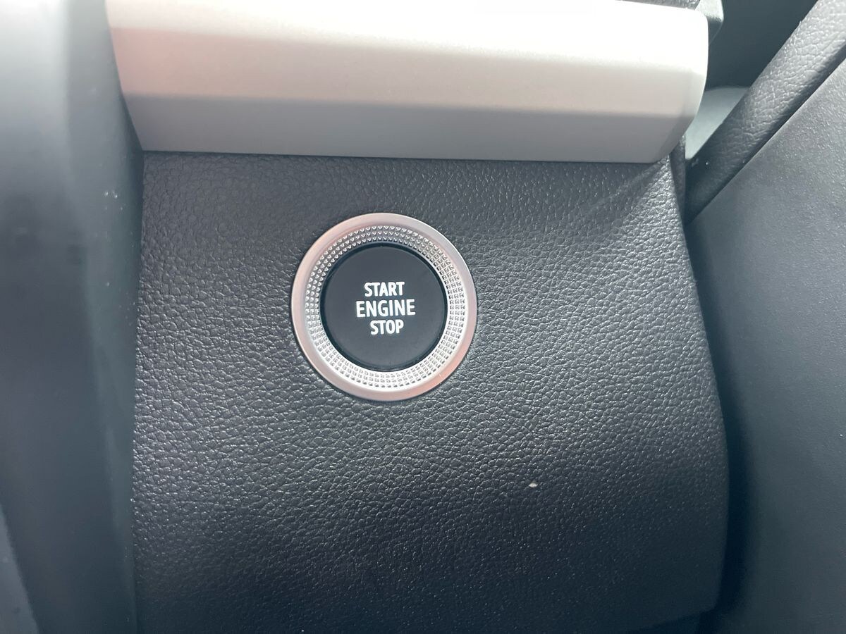 Used Renault Zoe 2021 for sale - 76885240: Photo 30