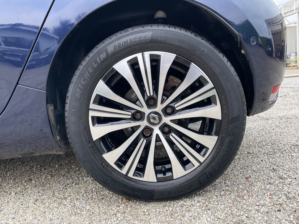 Used Renault Zoe 2021 for sale - 76885240: Photo 7