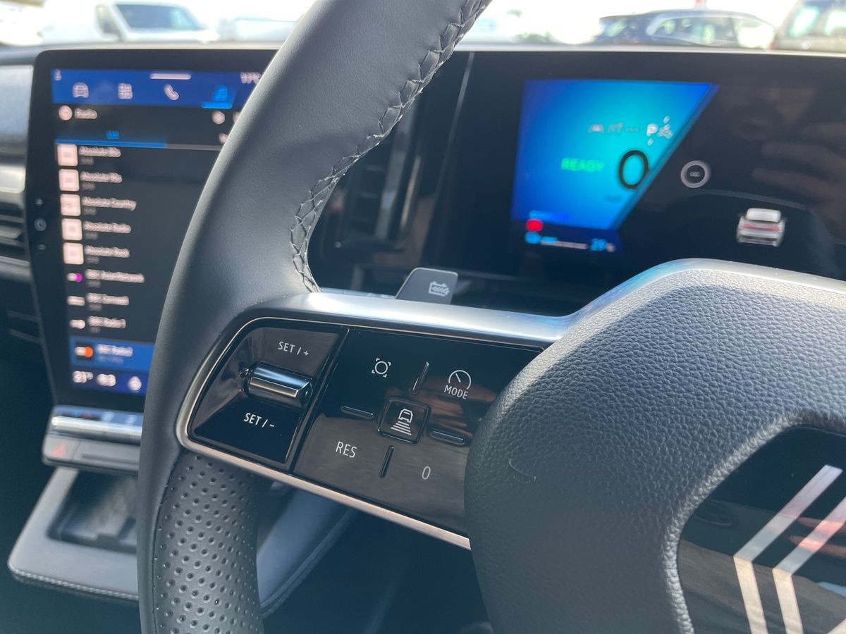 Used Renault Megane E Tech 2024 for sale - 76413697: Photo 18