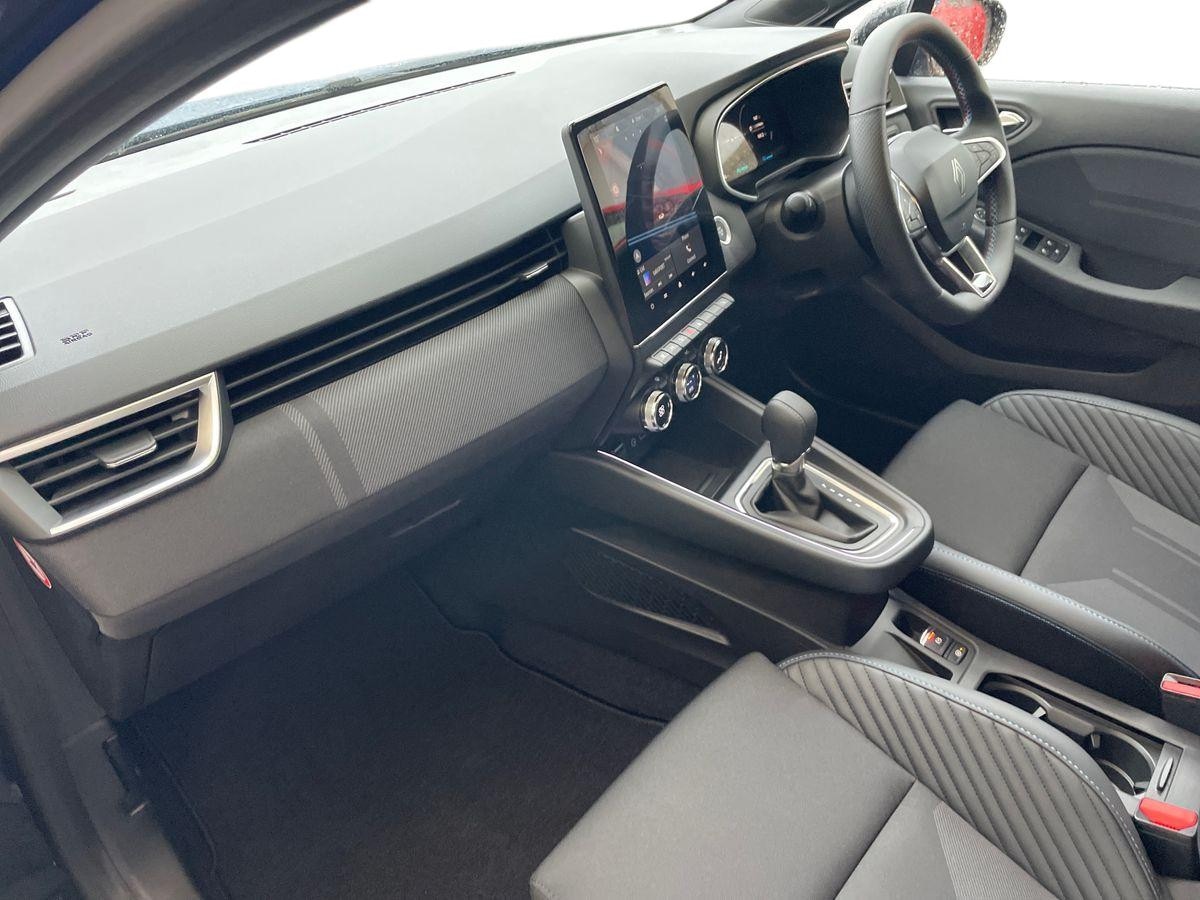 Used Renault Clio 2025 for sale - 76653768: Photo 11