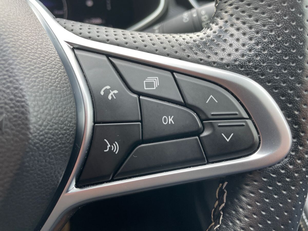 Used Renault Clio 2023 for sale - 76413735: Photo 26