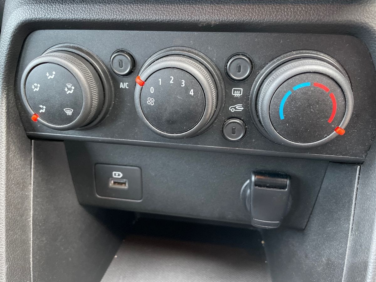 Used Dacia Sandero 2022 for sale - 76963750: Photo 13