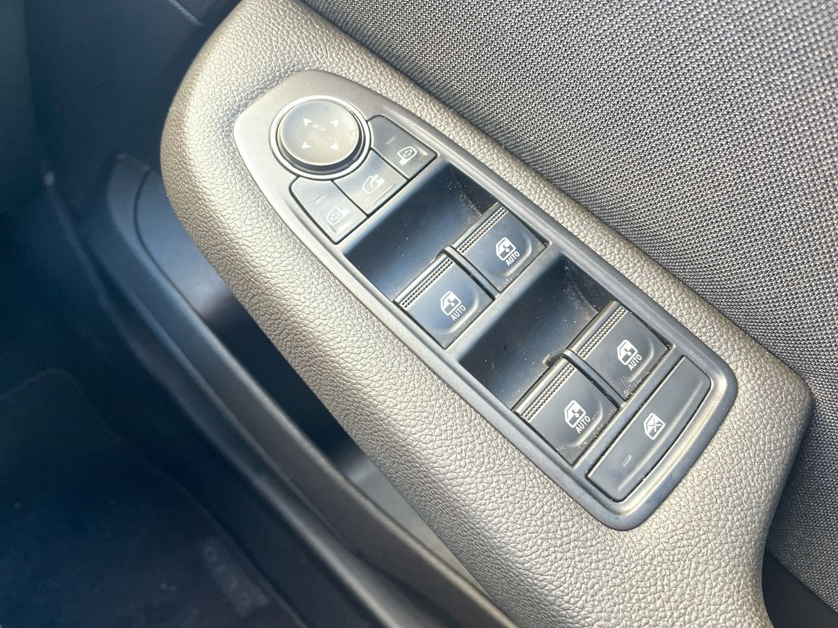 Used Renault Clio 2023 for sale - 76643807: Photo 14