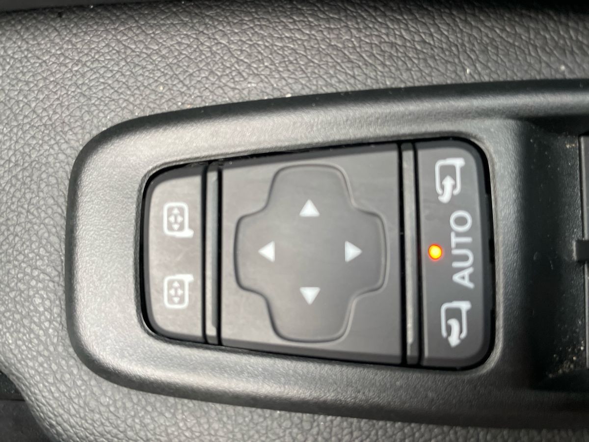 Used Dacia Duster 2023 for sale - 76413732: Photo 33