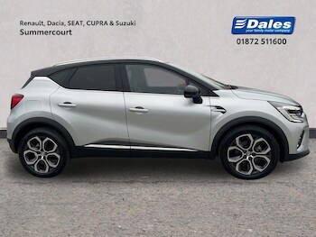 Used Renault Captur 2024 for sale - 77807526: Photo