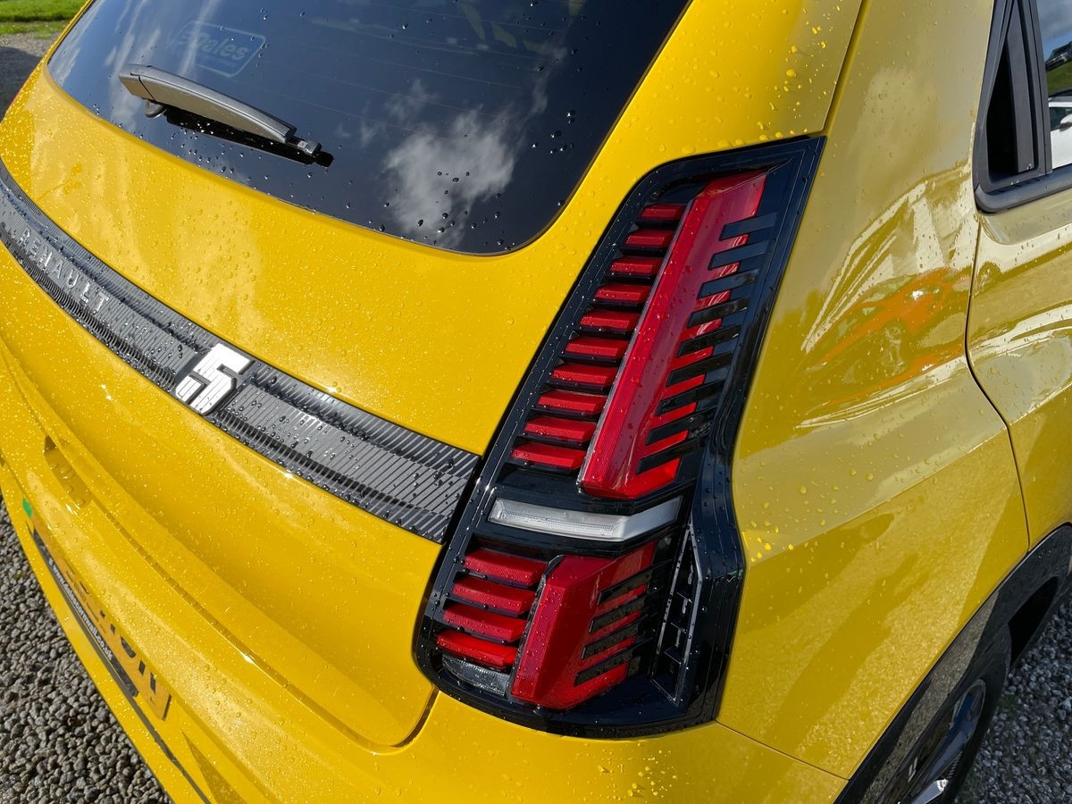 Used Renault 5 2025 for sale - 76413610: Photo 40