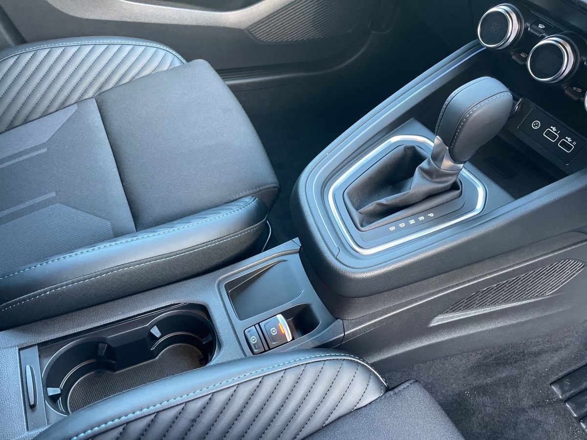 Used Renault Clio 2024 for sale - 77080947: Photo 12