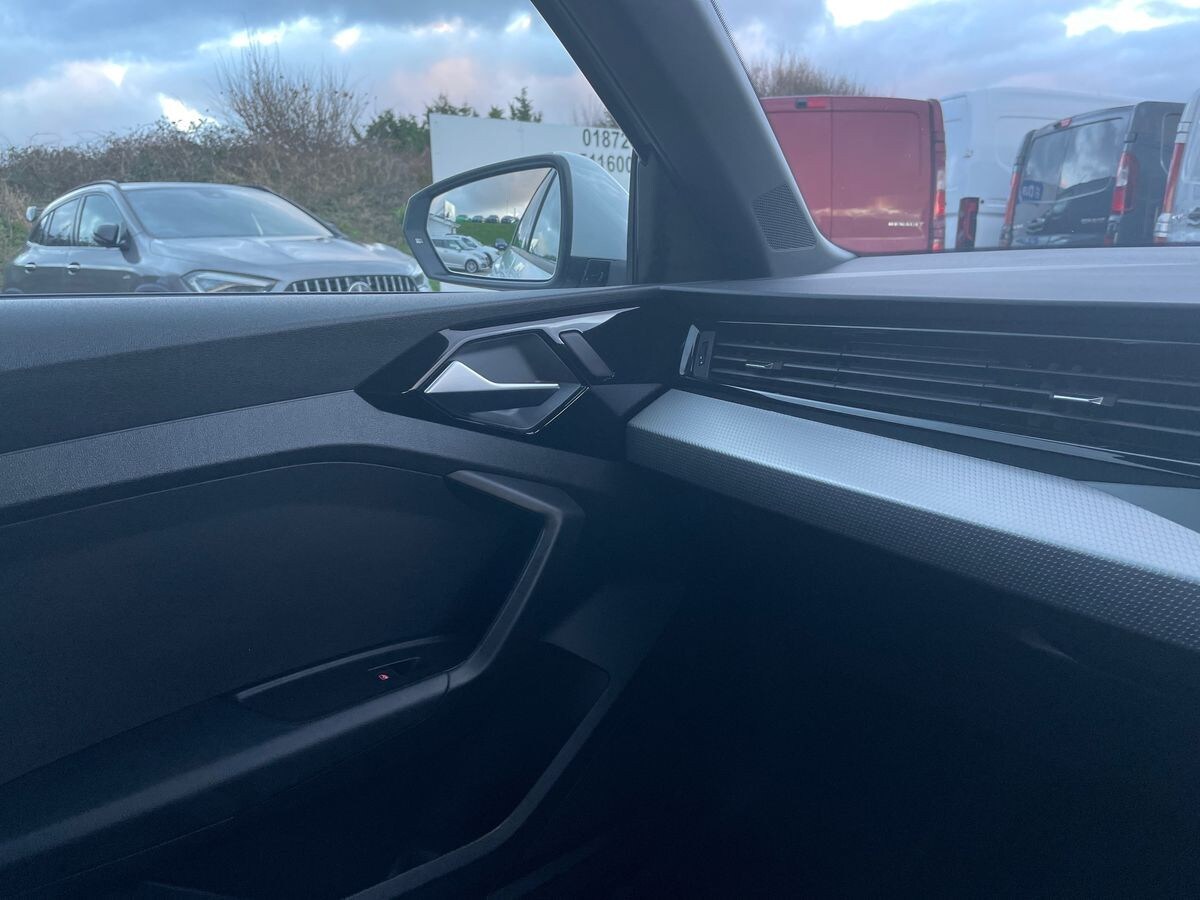 Used Audi A1 2021 for sale - 76471386: Photo 37