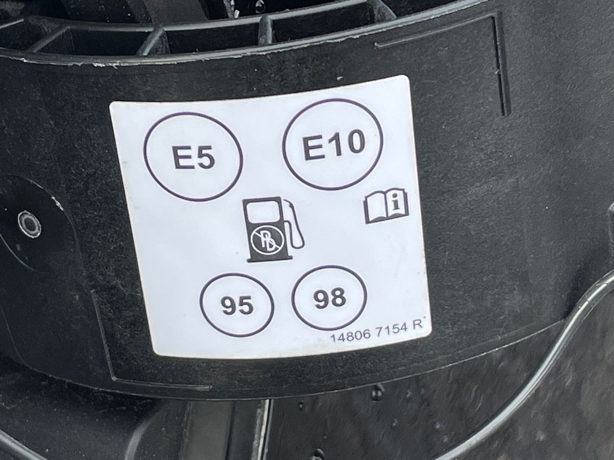 Used Renault Clio 2021 for sale - 76268813: Photo 28