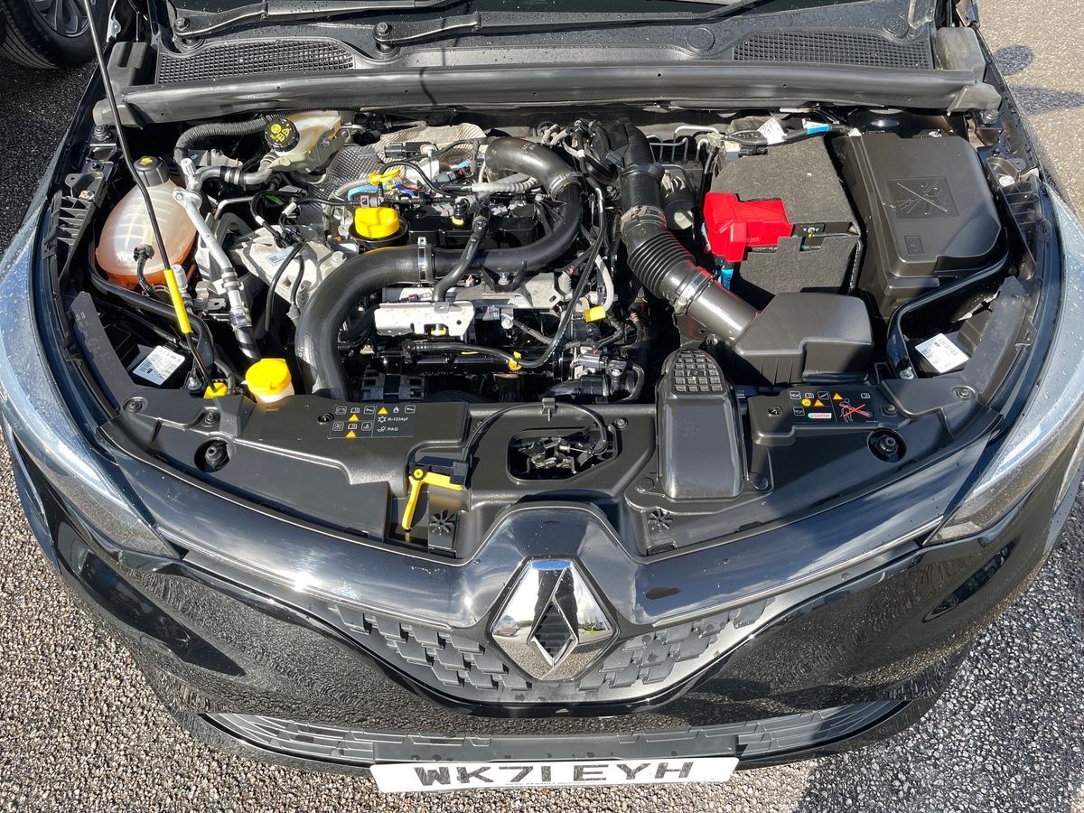 Used Renault Clio 2021 for sale - 76268813: Photo 31