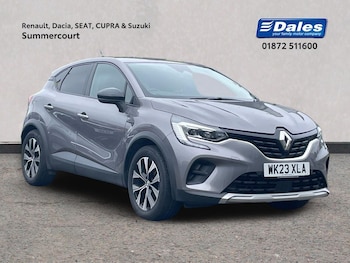 Used Renault Captur 2023 for sale - 77423795: Photo