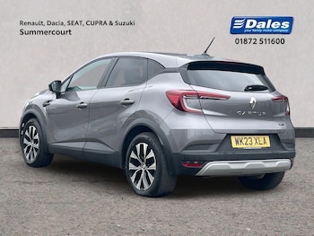 Used Renault Captur 2023 for sale - 77423795: Photo