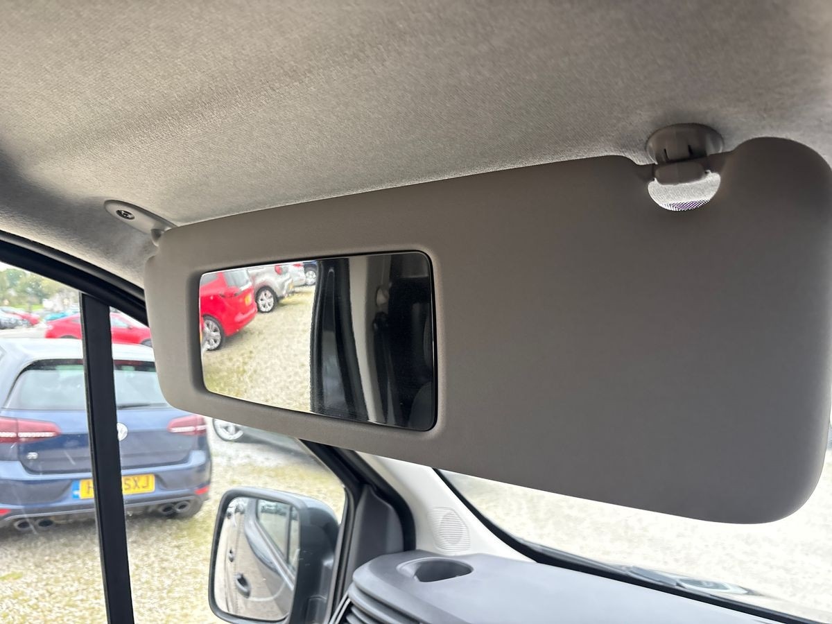 Used Renault Trafic 2022 for sale - 75599237: Photo 38