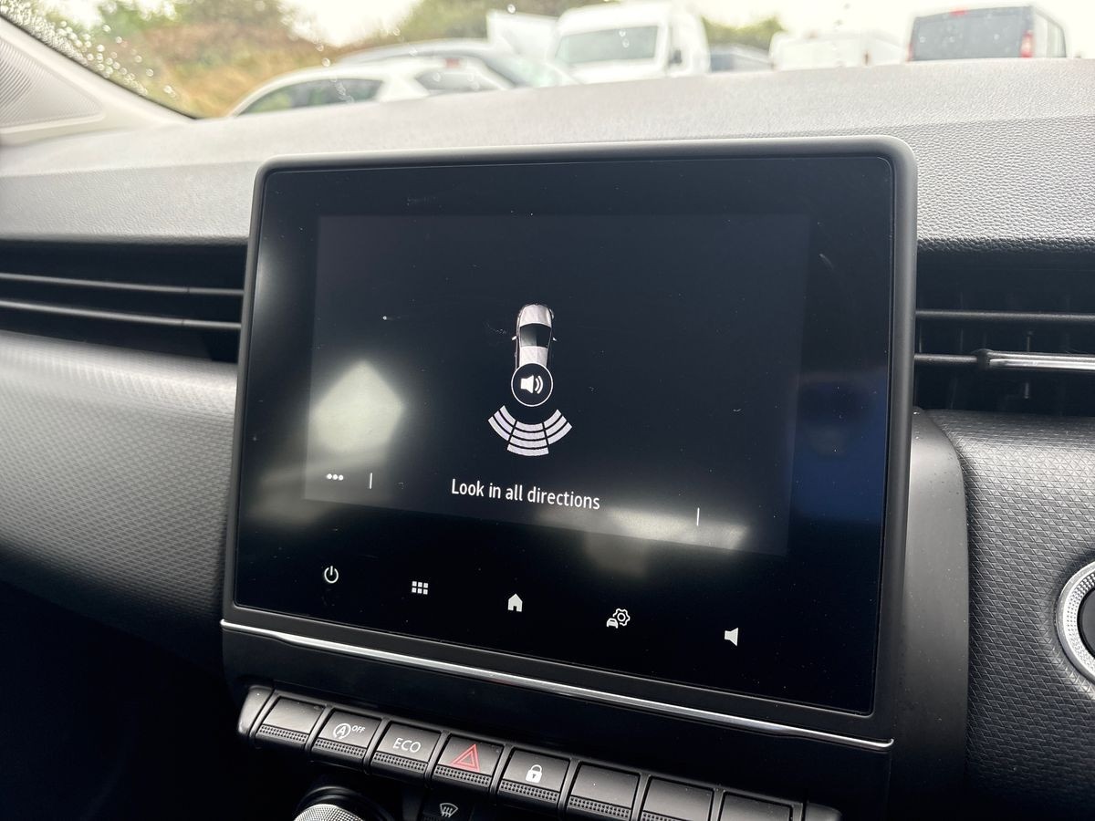 Used Renault Clio 2021 for sale - 75789167: Photo 16