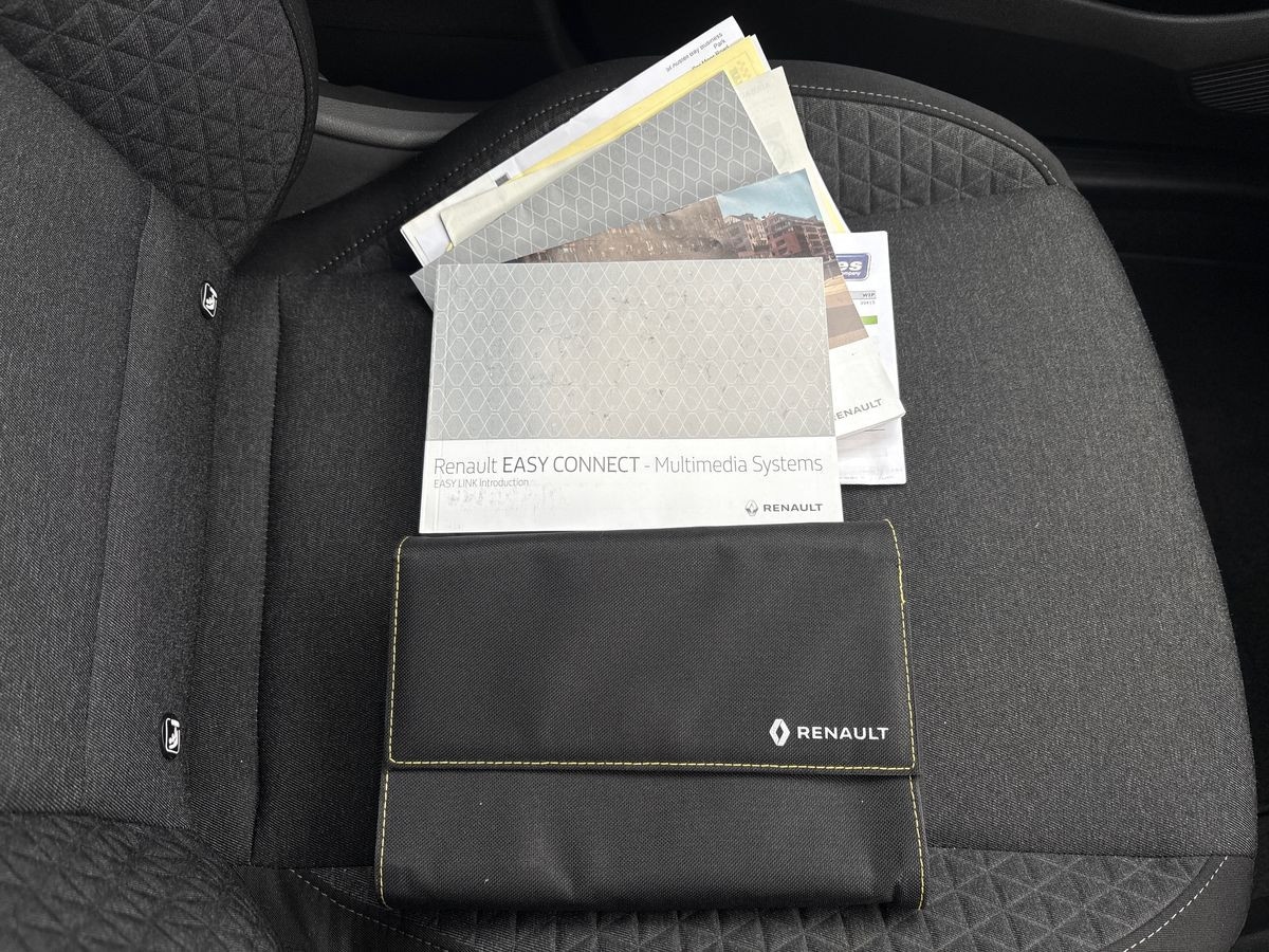 Used Renault Clio 2021 for sale - 75789167: Photo 40