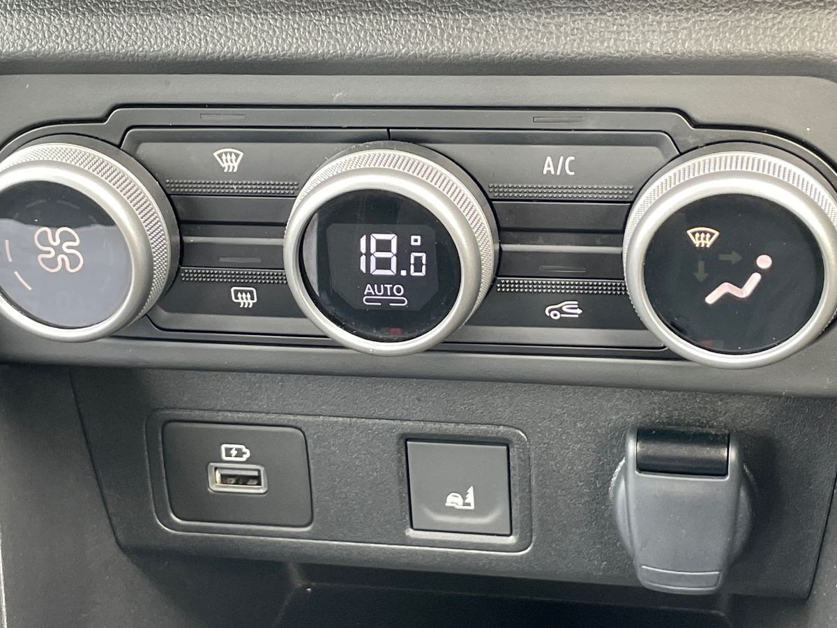 Used Dacia Sandero Stepway 2024 for sale - 76107600: Photo 12