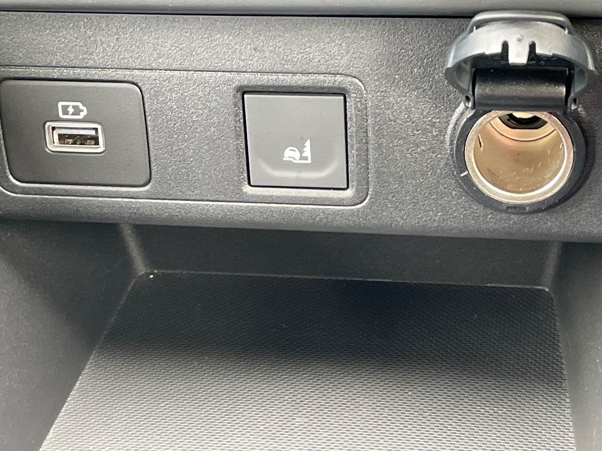 Used Dacia Sandero Stepway 2024 for sale - 76107600: Photo 36