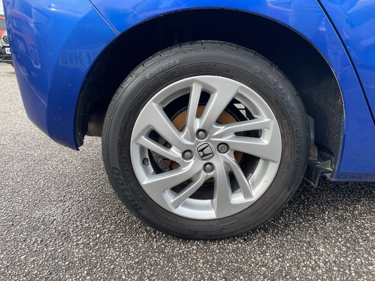 Used Honda Jazz 2017 for sale - 77522406: Photo 7