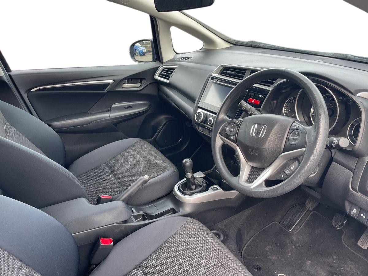 Used Honda Jazz 2017 for sale - 77522406: Photo 8