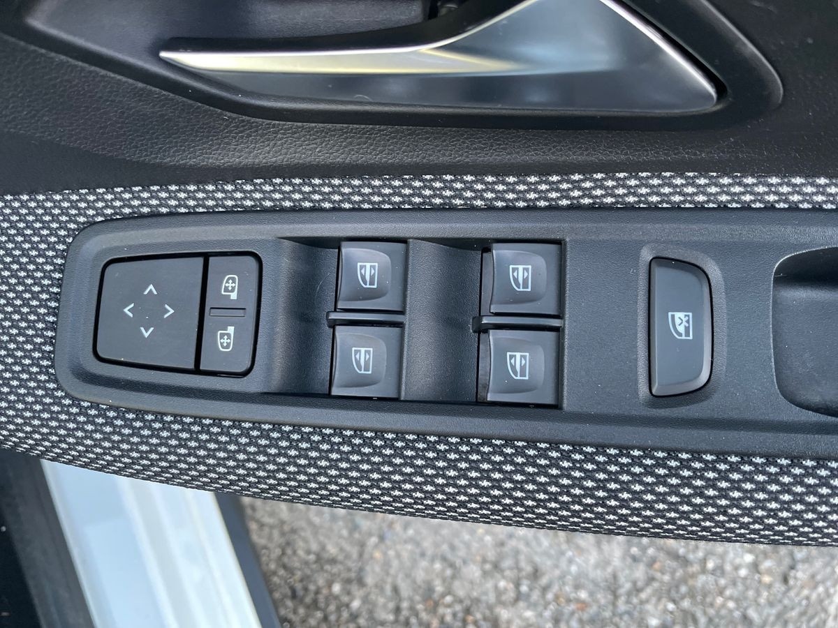 Used Dacia Jogger 2022 for sale - 76536977: Photo 14