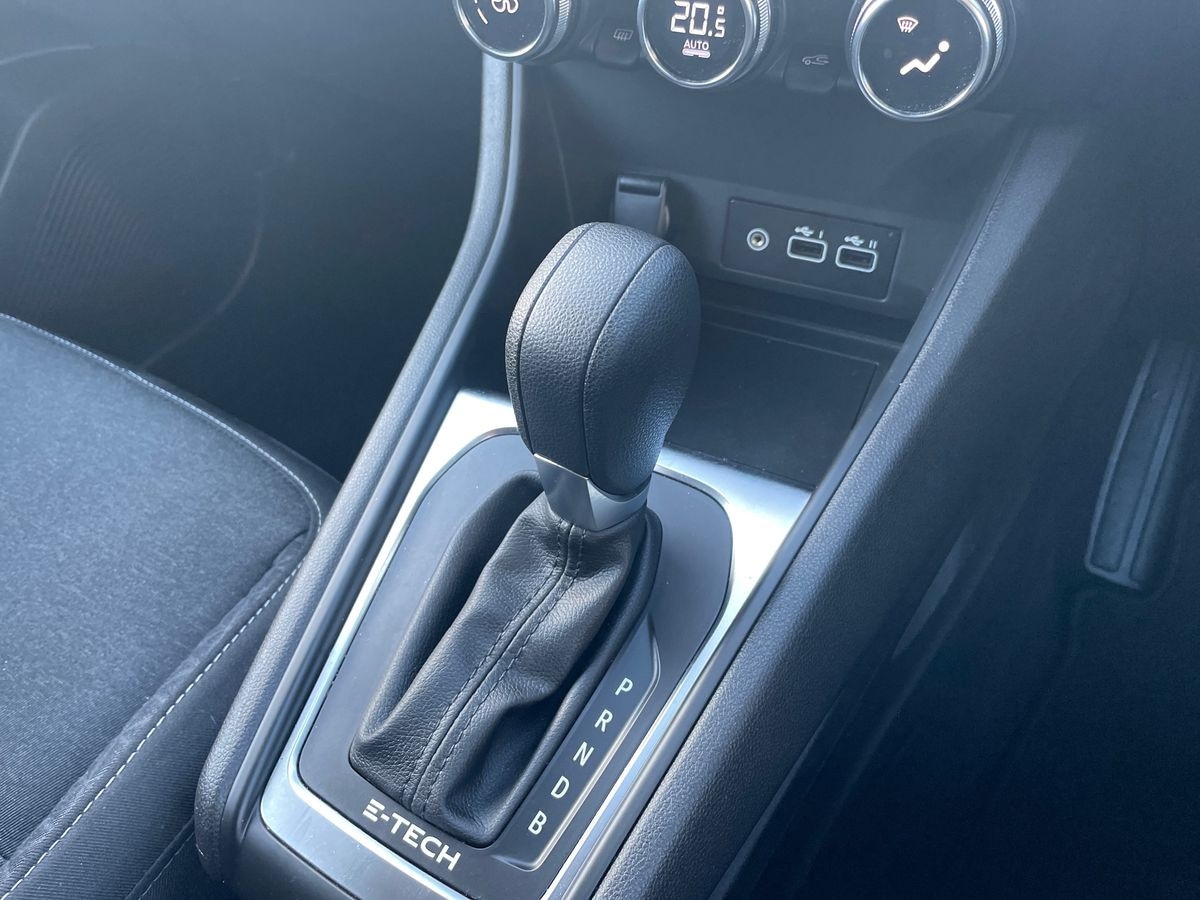 Used Renault Captur 2023 for sale - 76413784: Photo 11