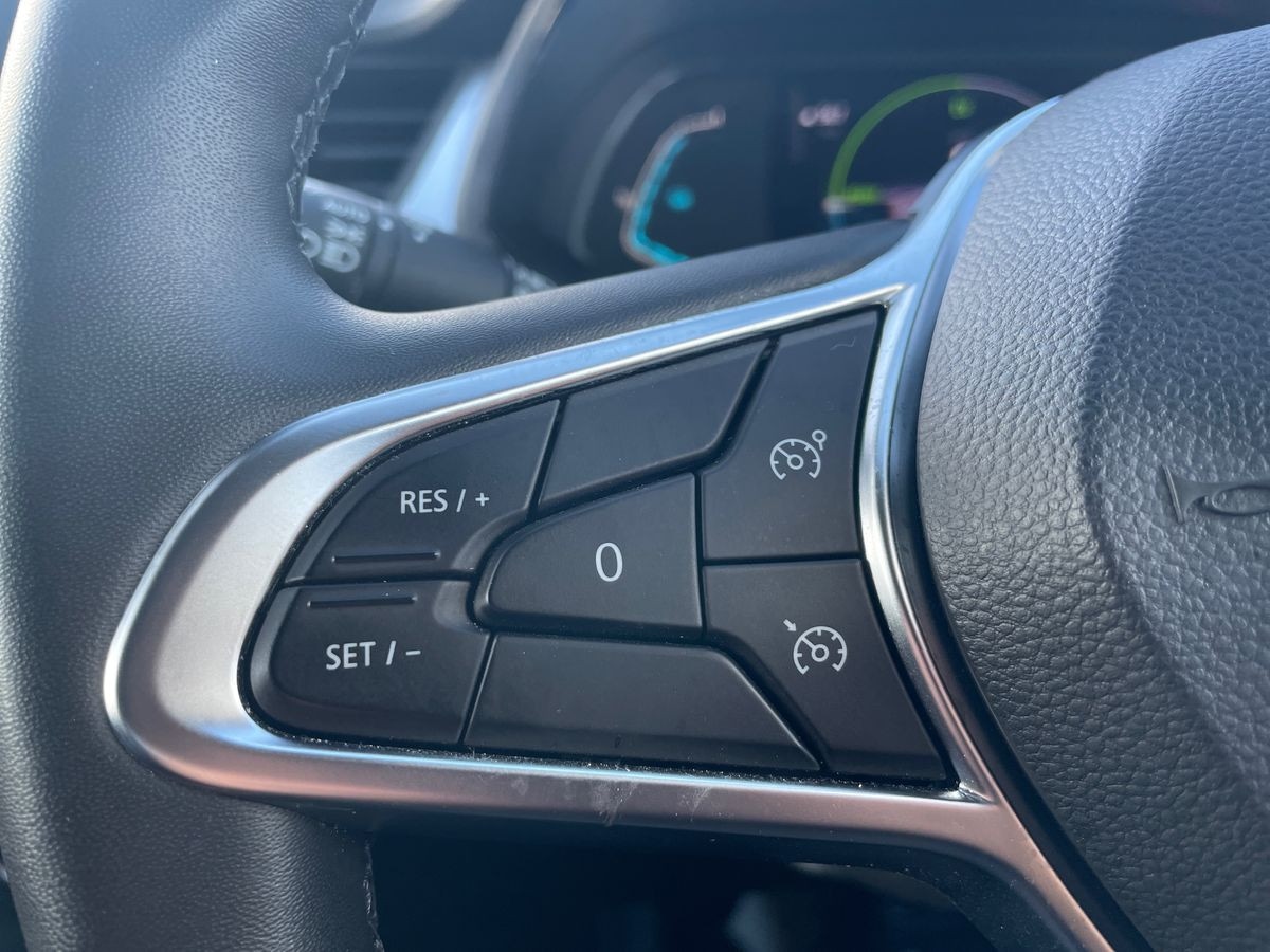 Used Renault Captur 2023 for sale - 76413784: Photo 18