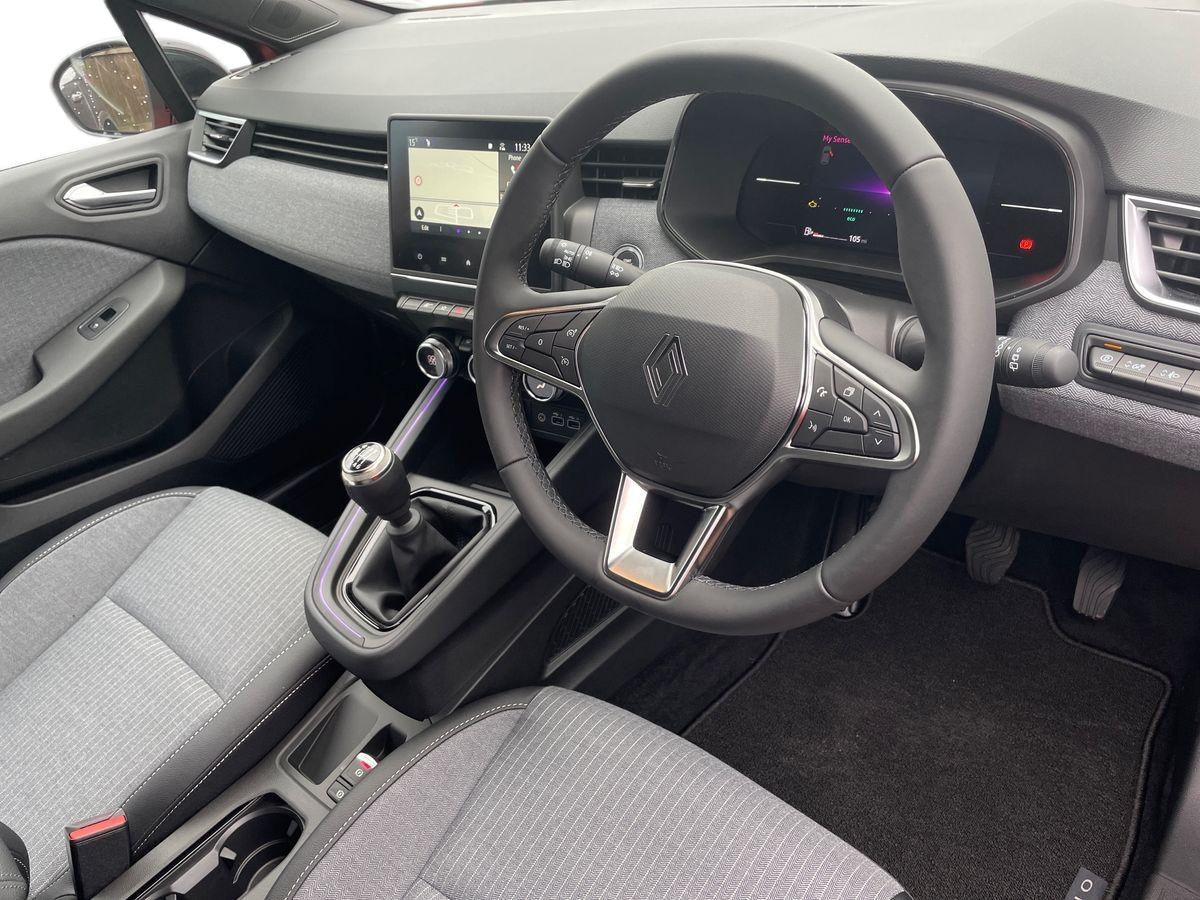 Used Renault Clio 2025 for sale - 76413792: Photo 8