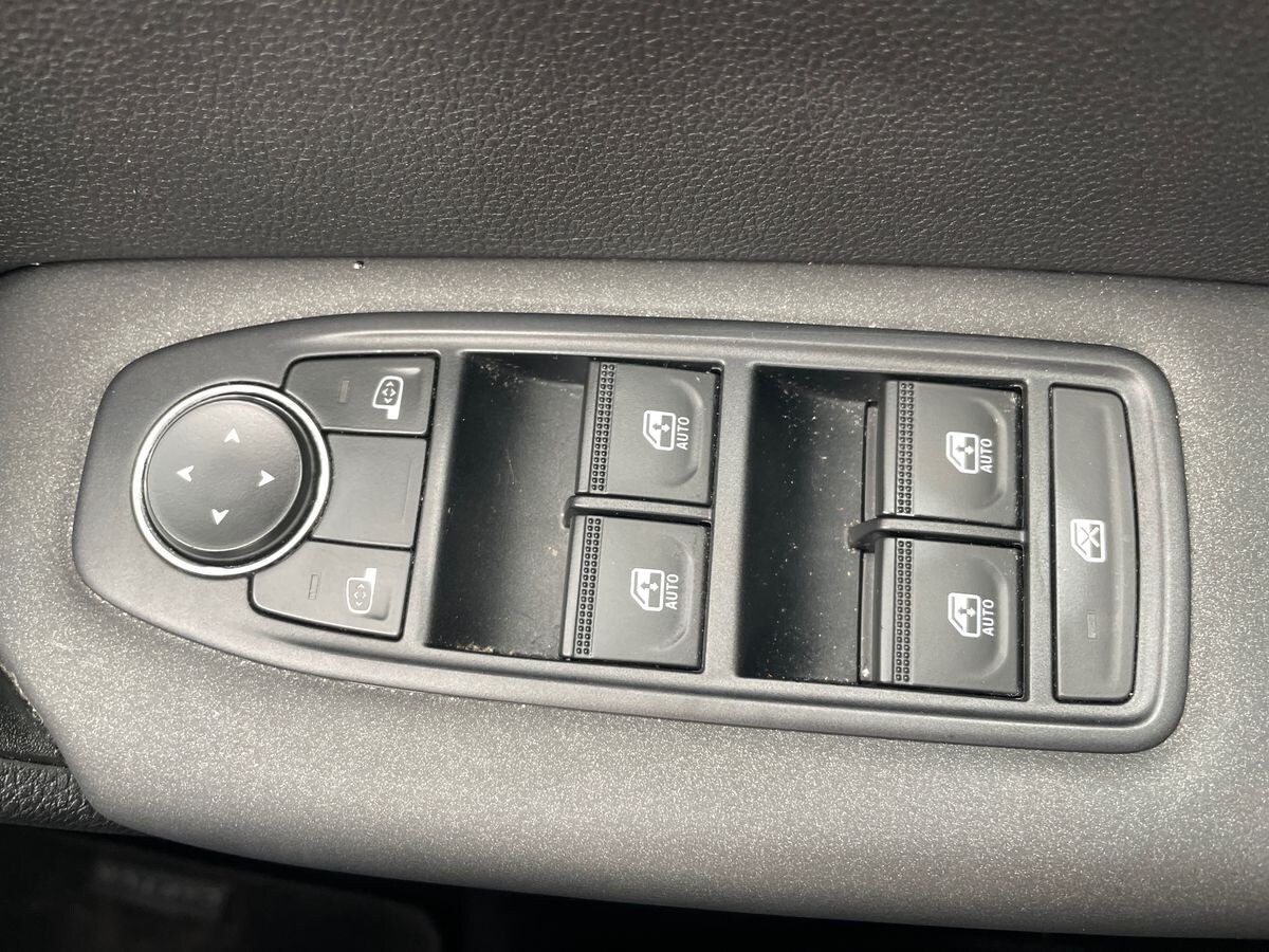 Used Renault Captur 2023 for sale - 76413745: Photo 14