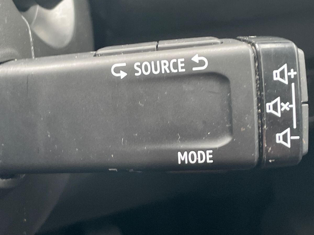 Used Renault Captur 2023 for sale - 76413745: Photo 19