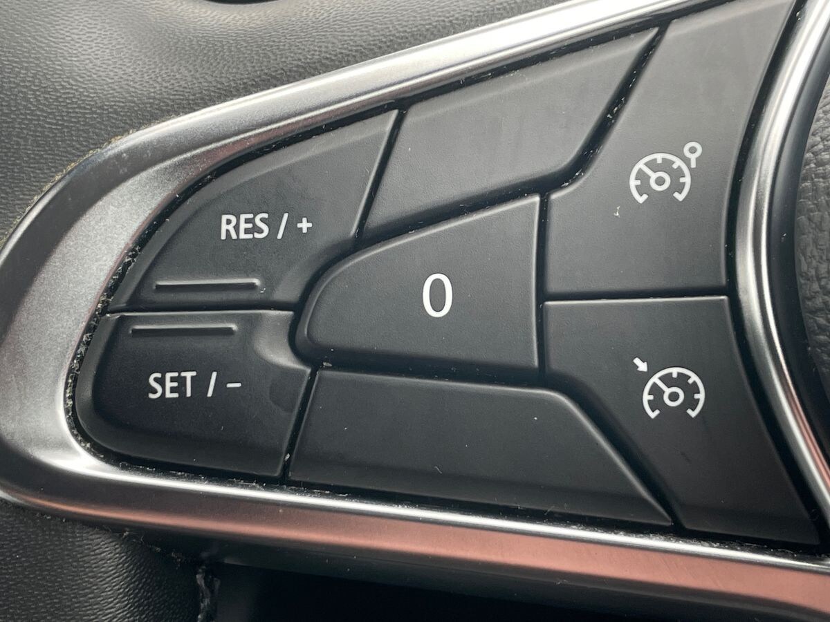 Used Renault Captur 2023 for sale - 76413745: Photo 30