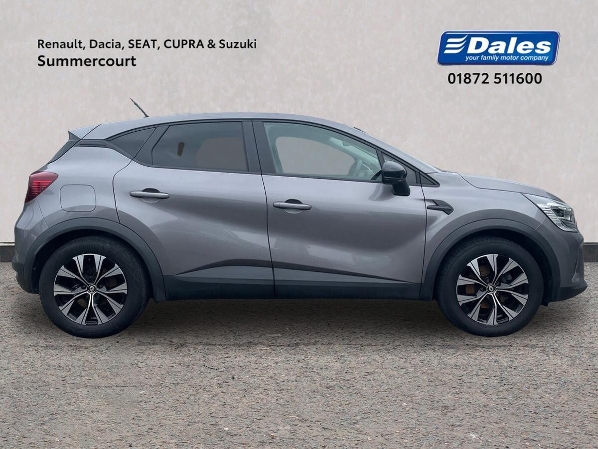 Used Renault Captur 2023 for sale - 76413745: Photo 4