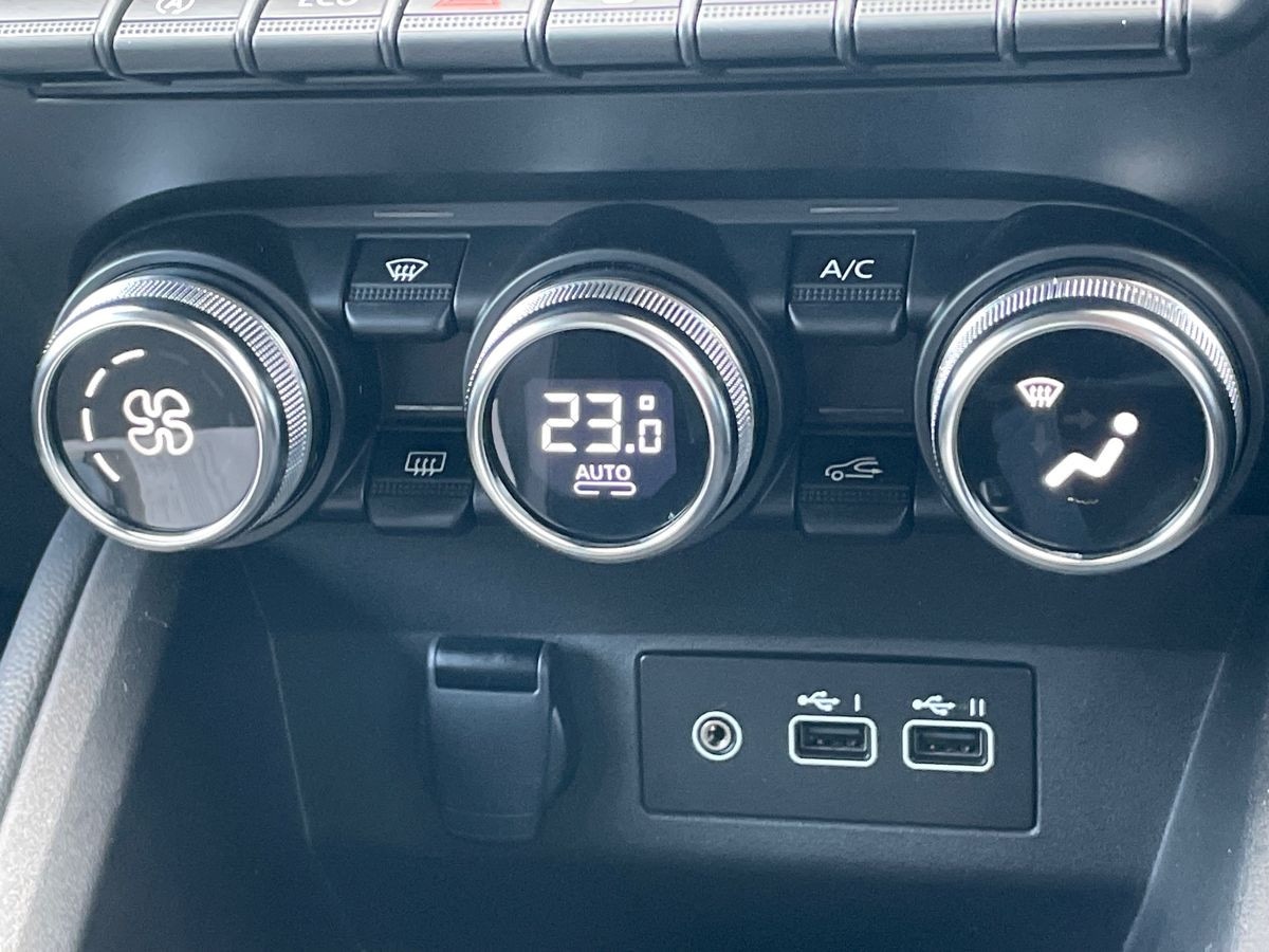 Used Renault Clio 2024 for sale - 76885238: Photo 13