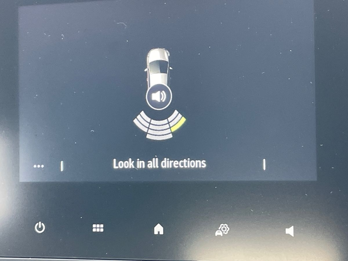 Used Renault Clio 2024 for sale - 76885238: Photo 17