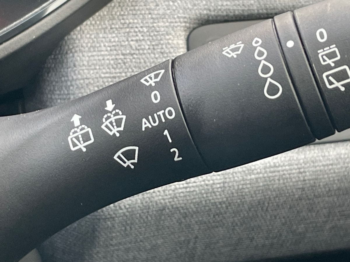 Used Renault Clio 2024 for sale - 76885238: Photo 28