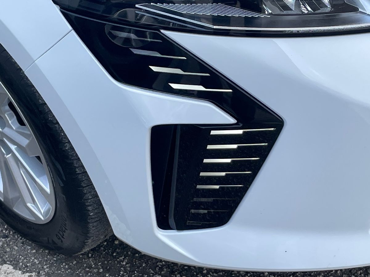 Used Renault Clio 2024 for sale - 76885238: Photo 30