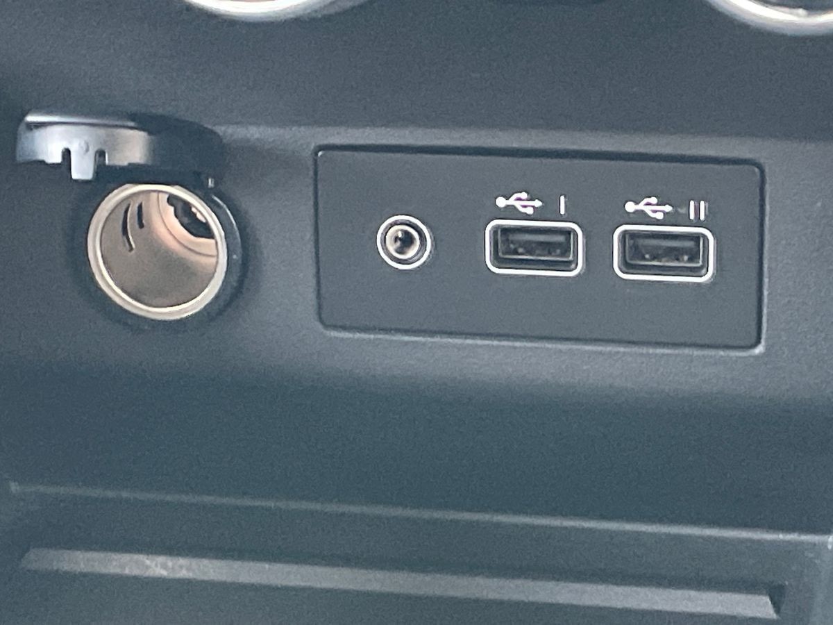 Used Renault Clio 2024 for sale - 76885238: Photo 31