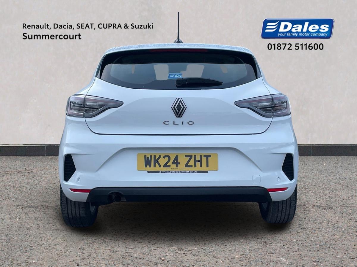 Used Renault Clio 2024 for sale - 76885238: Photo 5
