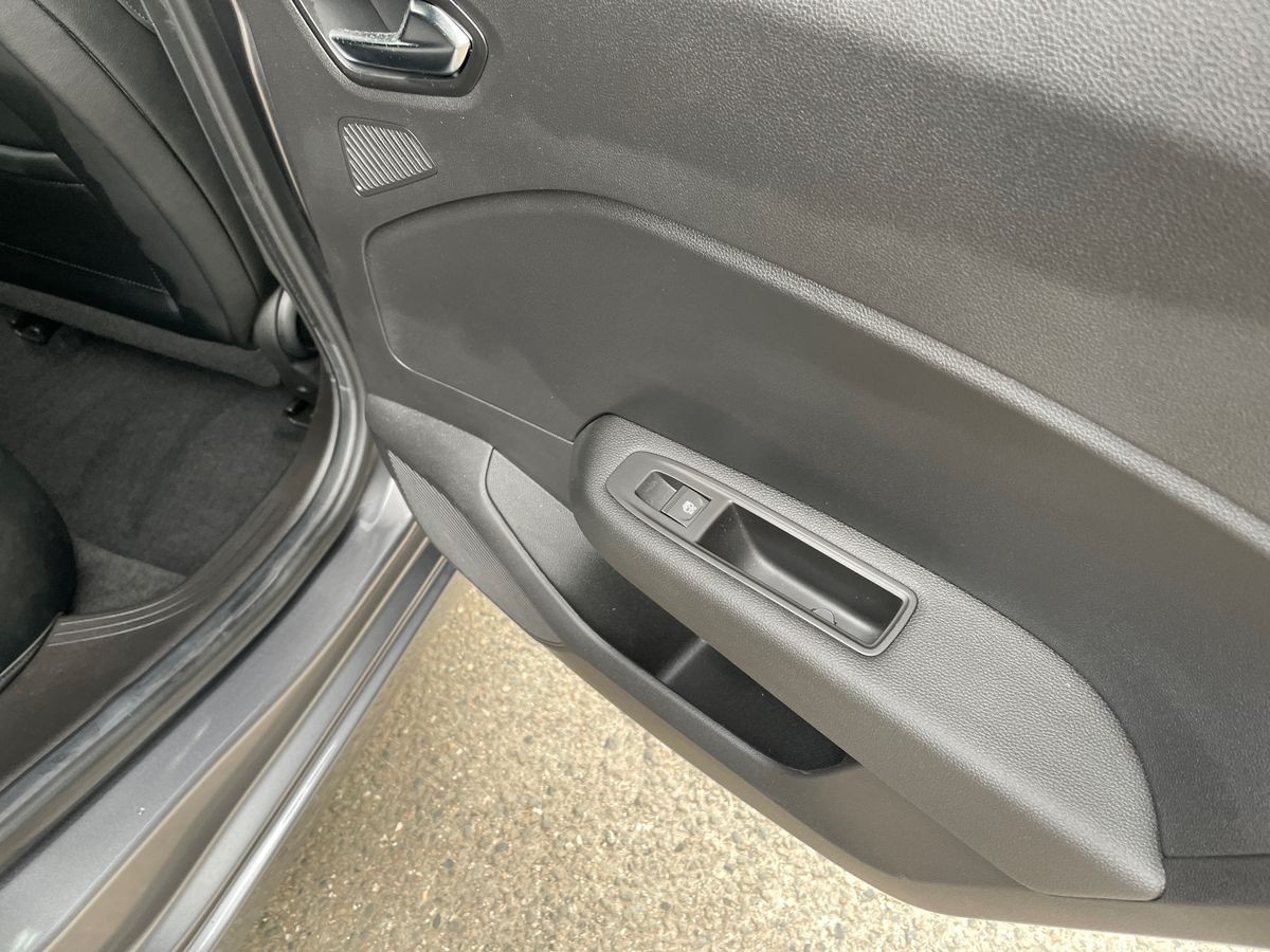 Used Renault Clio 2023 for sale - 75925712: Photo 30