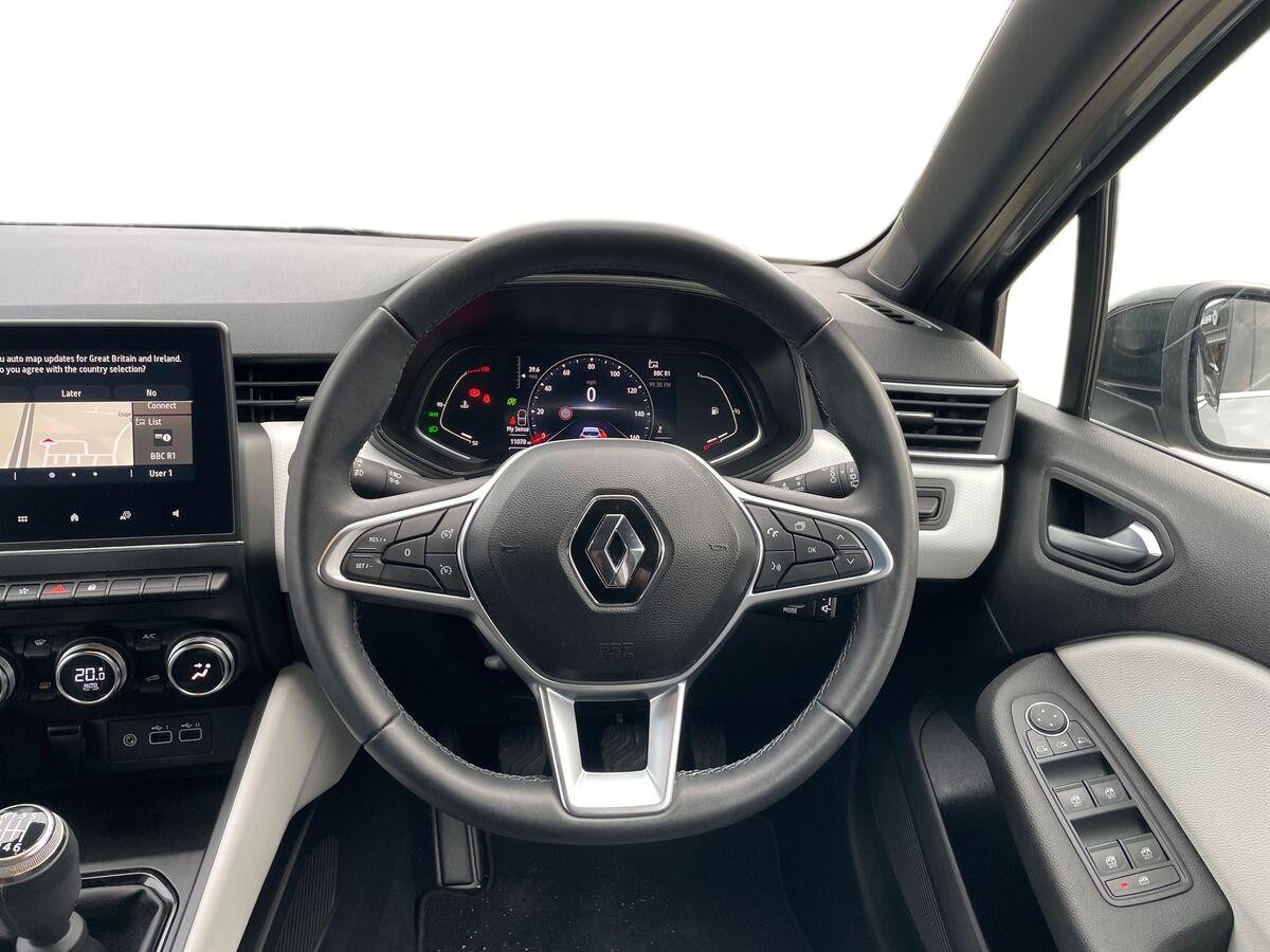 Used Renault Clio 2023 for sale - 75925712: Photo 8