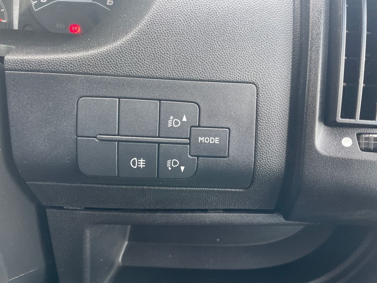 Used Citroen Relay 2018 for sale - 76618918: Photo 25