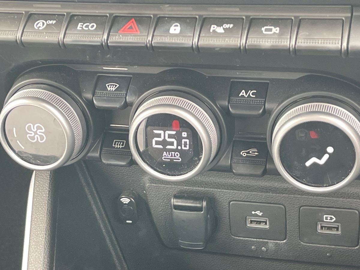 Used Dacia Duster 2023 for sale - 77097089: Photo 13