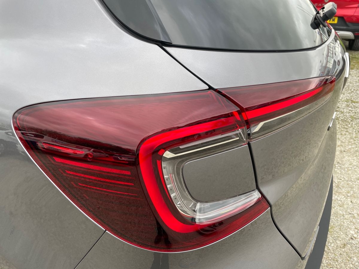 Used Renault Captur 2023 for sale - 76000468: Photo 32