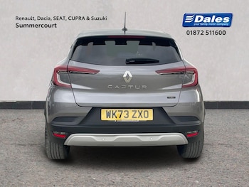 Used Renault Captur 2023 for sale - 76000468: Photo