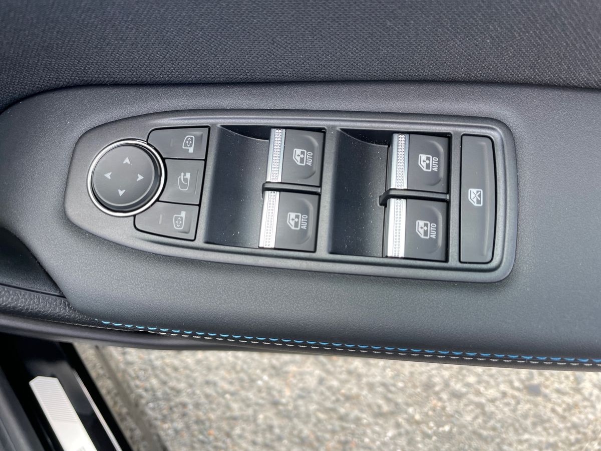 Used Renault Captur 2025 for sale - 76653761: Photo 13