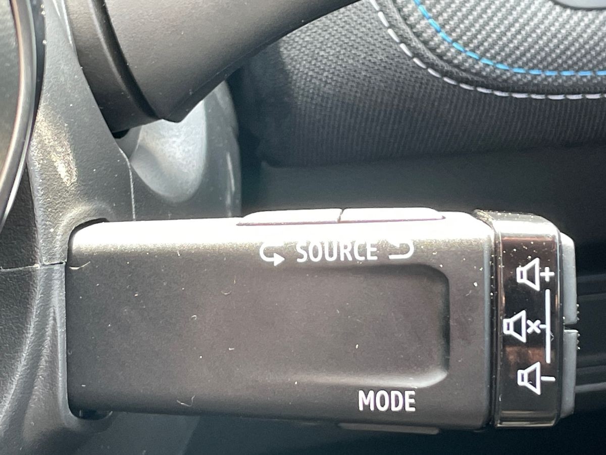 Used Renault Captur 2025 for sale - 76653761: Photo 18