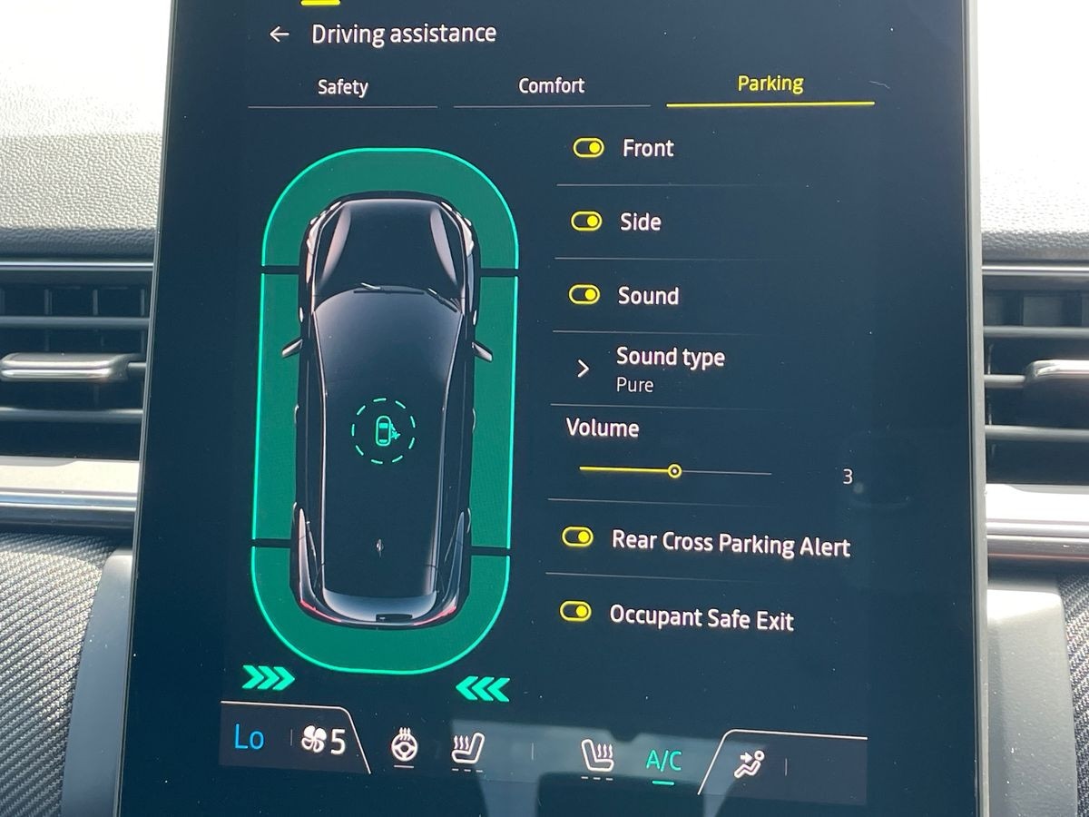 Used Renault Captur 2025 for sale - 76653761: Photo 30