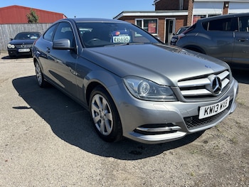 Used Mercedes-Benz C Class 2013 for sale - 79296586: Photo