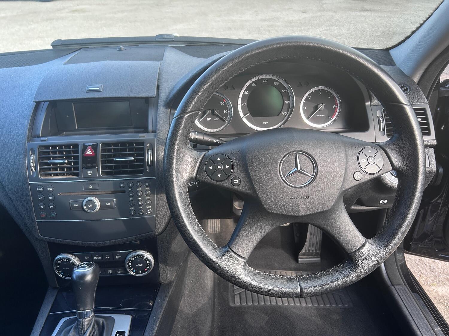 Used Mercedes-Benz C Class 2009 for sale - 77609910: Photo 10