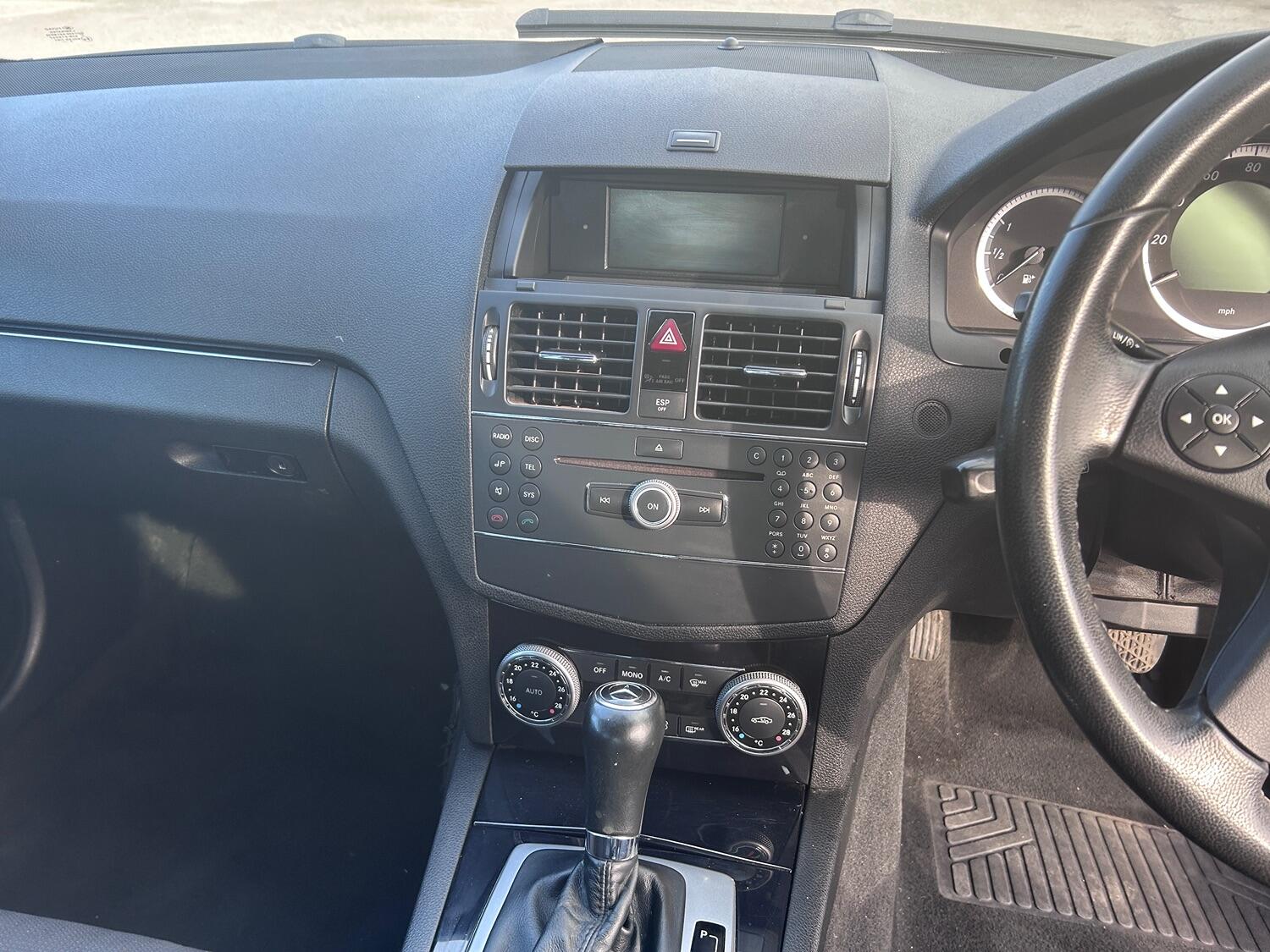 Used Mercedes-Benz C Class 2009 for sale - 77609910: Photo 9