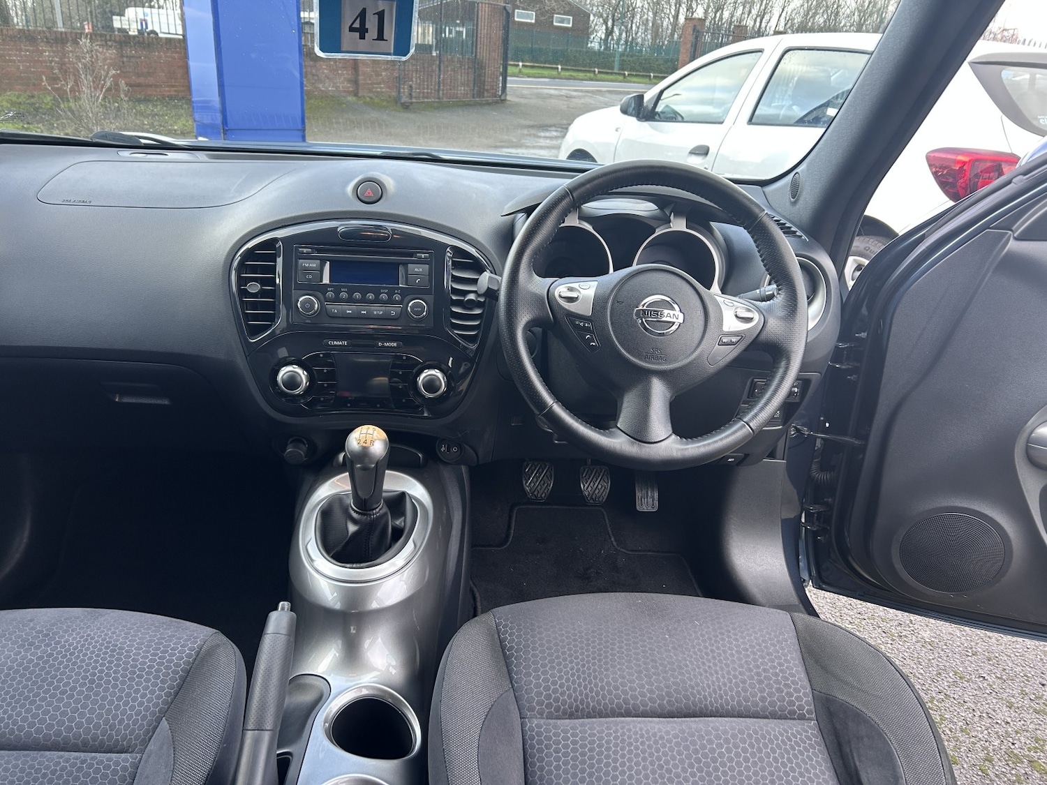 Used Nissan Juke 2011 for sale - 77277392: Photo 8